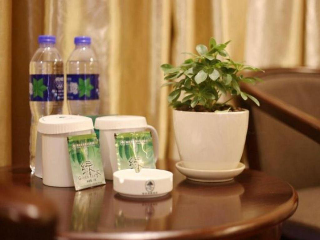 Greentree Inn Suzhou Industrial Zone Yangcheng Lake Weiting Mong Kok Express Hotel Экстерьер фото