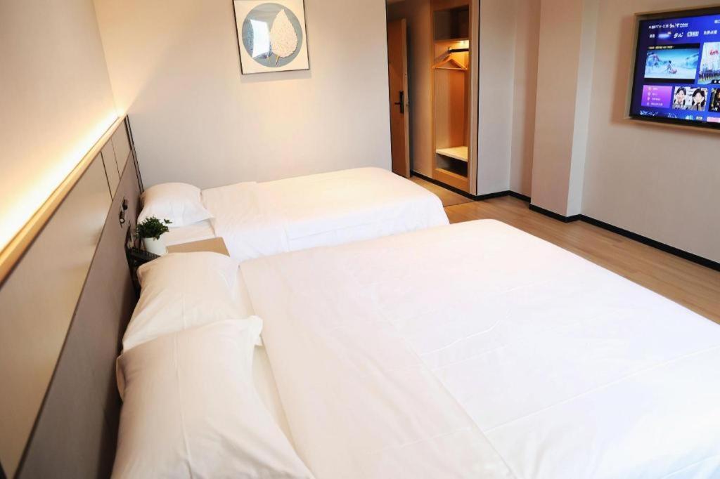 Greentree Inn Suzhou Industrial Zone Yangcheng Lake Weiting Mong Kok Express Hotel Экстерьер фото